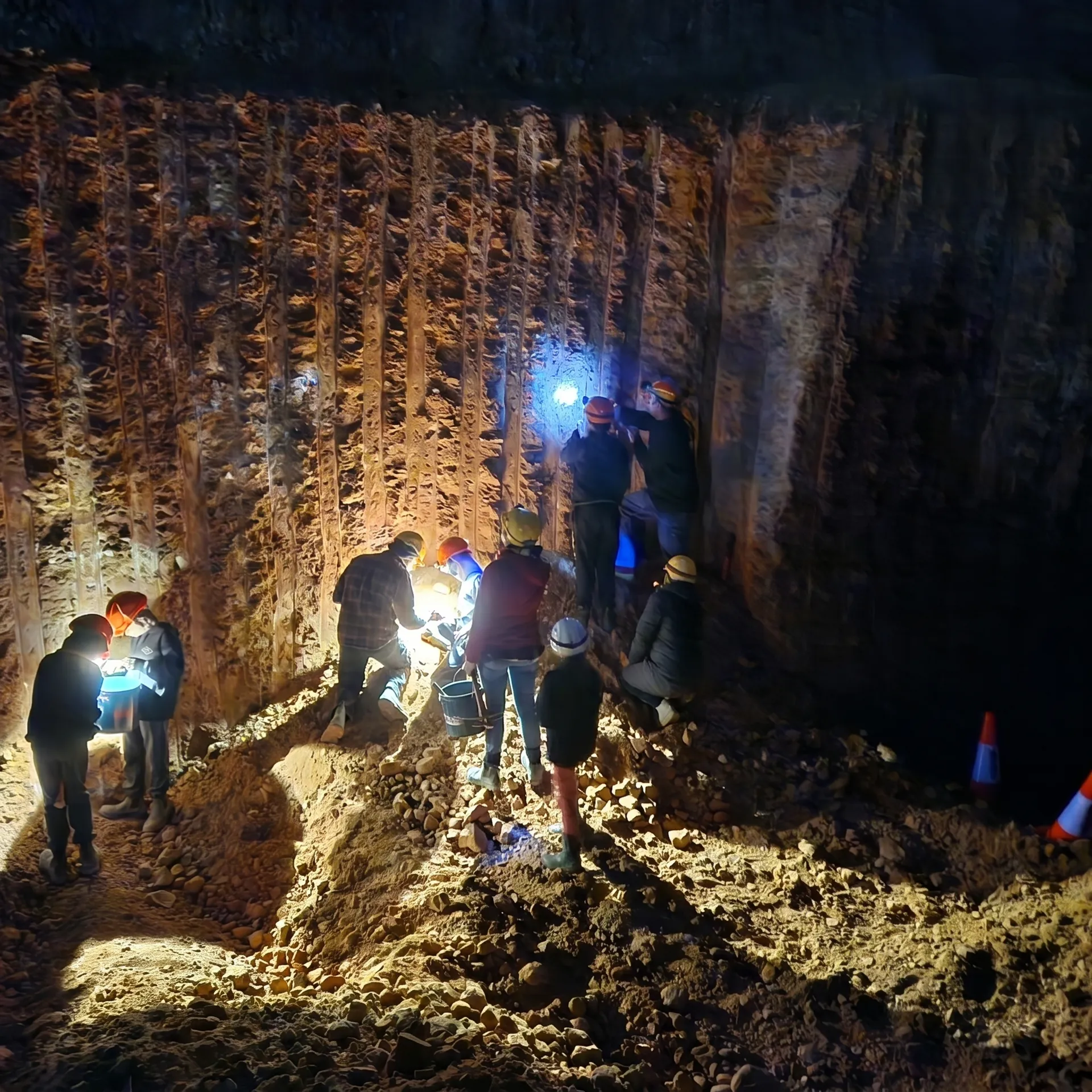 Mining for opals in Coober Pedy